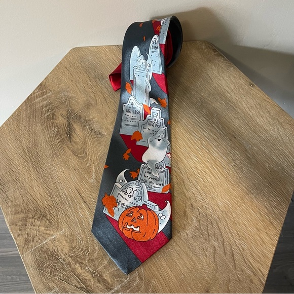 MENS NECK TIE Pumpkin Halloween Spooky Design - Picture 5 of 10